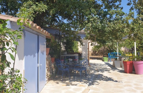 Forcalqueiret Apartment | Relax in this quiet 50 m² F1-type accommodation
