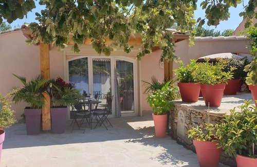 Forcalqueiret Apartment | Relax in this quiet 50 m² F1-type accommodation