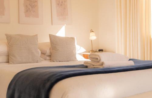 Twizel House | Relax on Rata, Cottage 1