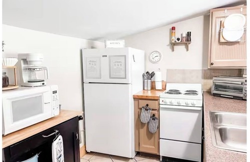 Charlevoix Cottage | Relax & Re"coop" at the Coop Cottage Charlevoix!