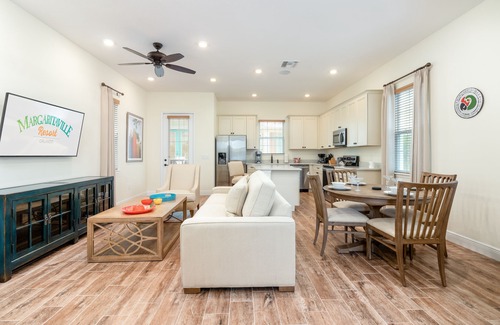 West Kissimmee Cottage | Relax & Reboot - Fantastic Margaritaville Cottage w/Private Hot Tub