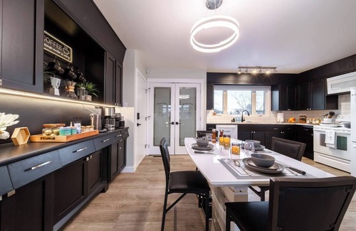 Northeast Edmonton House | Relax, recharge, and play. Just 15 mins from Downtown Edmonton