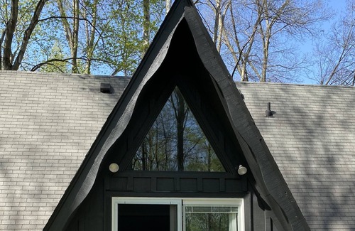 Spencerville Cabin | Relax, unwind, and unplug in this nature loving Aframe on the river.