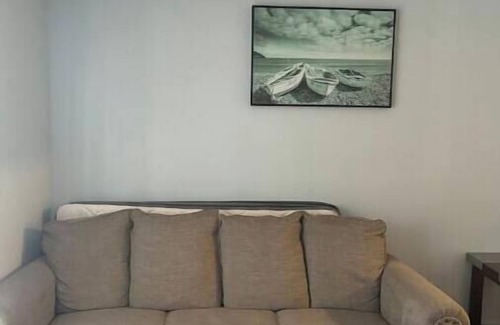 Newaygo Cottage | Relax while exploring!