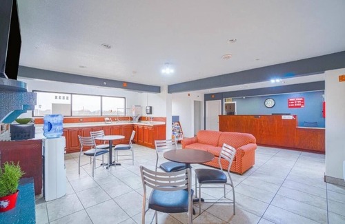 Kingsville Hotel | Relax With A Unit Near Naval Air Station Featuring Pets Welcome Access