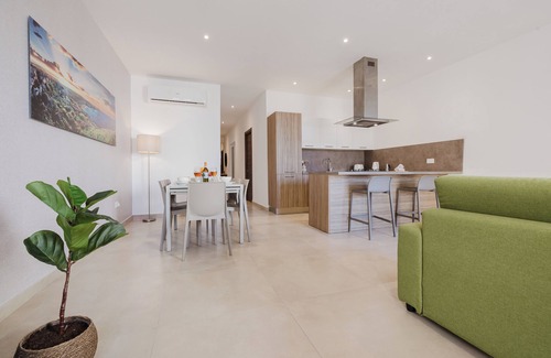 Mellieha Apartment | Relax with the whole family at this peaceful place to stay