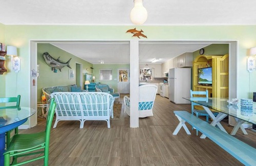 Panacea House | Relax with the whole family at this peaceful place to stay.
