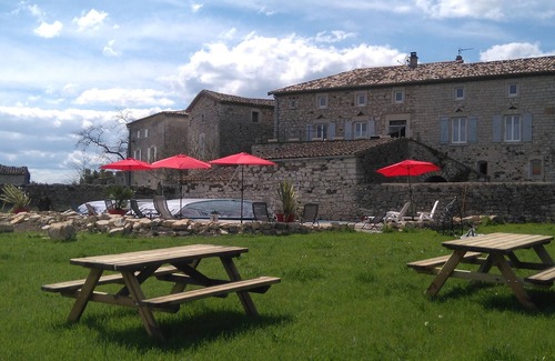 Villeneuve-de-Berg House | Relaxation and pampering at the Titou gite - Le Mas d'Ambre