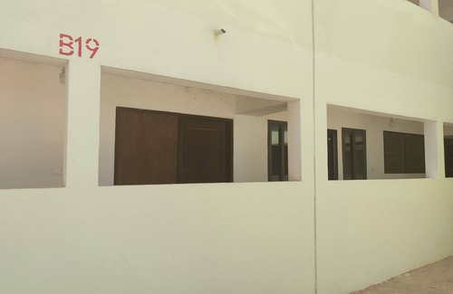 Tema Condo | Relaxation Redefined- Cozy General Vacation Condo, near Palace Mall Comm 26,Tema