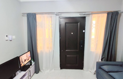 Tema Condo | Relaxation Redefined- Cozy General Vacation Condo, near Palace Mall Comm 26,Tema