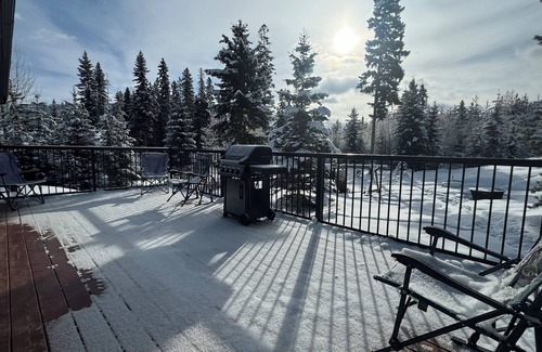 East Kootenay House | Relaxation with all amenities!