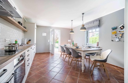Oevenum House | "Relaxed family vacation at Haus Perle - close to the North Sea and wellness!"