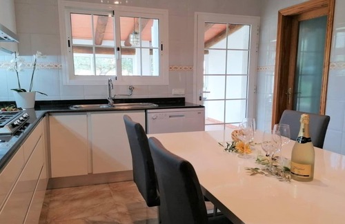 Alcudia House | Relaxed Living in Port Alcudia