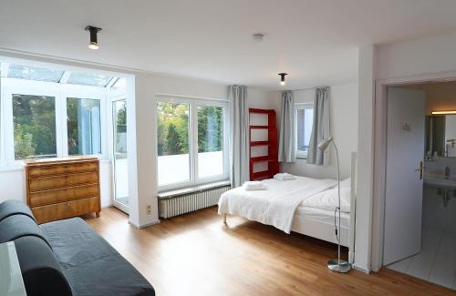 Munchen District Apartment | Relaxing 140m2 Holiday Home South of Munich - 25 Min to Center - Fully Equipped