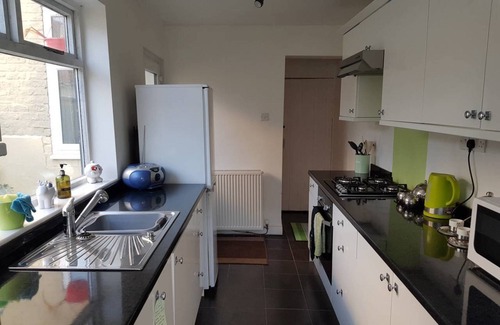 Guisborough House | Relaxing 2-bed House Guisborough - Sofabed Option