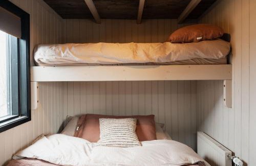 Selfoss Cabin | Relaxing cabin with a hot tub and sauna in south coast of Iceland