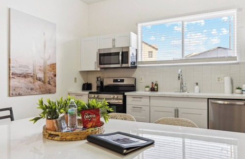Camelback East Apartment | Relaxing Casita | Pool | Spa | Prime Location