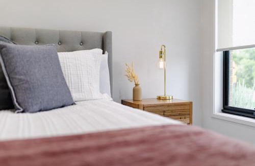 Portarlington House | Relaxing Coastal Charm Retreat