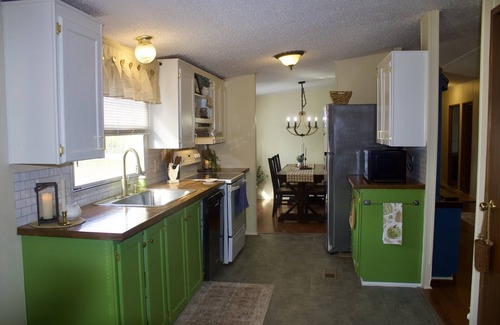 Greer House | Relaxing Country Getaway – Pet Friendly, Close to Greenville & Spartanburg