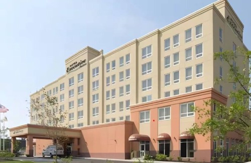 Carteret Apartment | Relaxing Double Suite Sleeps 4 Prime Location