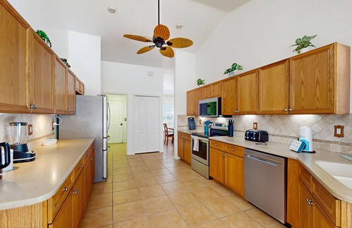 Sebastian Highlands House | Relaxing home with private pool, hot tub, gas grill and full kitchen
