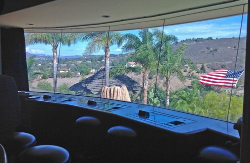Moorpark House | Relaxing Island Style Oasis