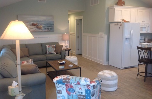 Colington Cottage | Relaxing OBX Cottage, Expansive Decks, Room To Stretch Out And Get Aweigh