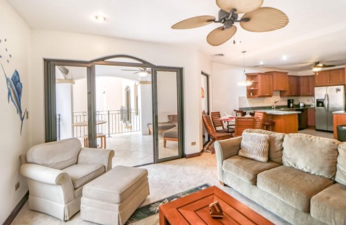 Barrio Los Faroles Condo | Relaxing retreat in oceanfront resort with peekaboo sea views & pool