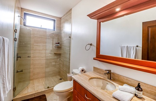 Barrio Los Faroles Condo | Relaxing retreat in oceanfront resort with peekaboo sea views & pool