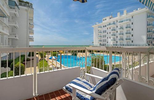 Jesolo Apartment | Relaxing Sea View