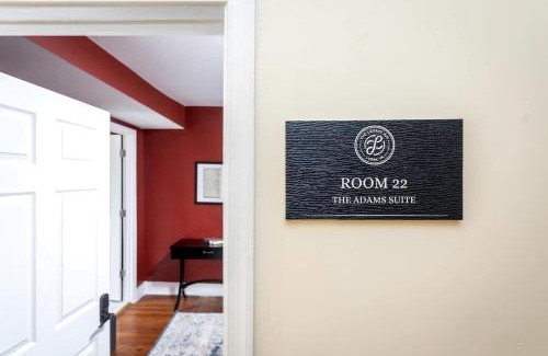 Luray House | Relaxing Shenandoah Valley Stay with Scenic Views in Luray, Virginia