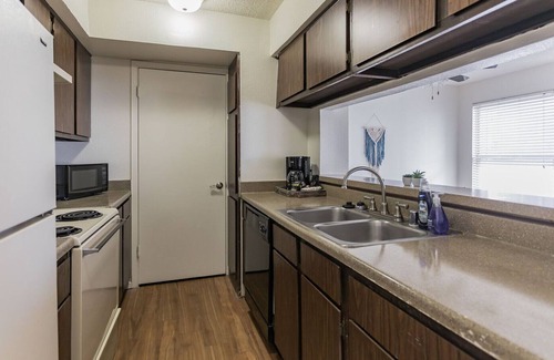 Midland Apartment | Relaxing Suite Just Outside Downtown Midland