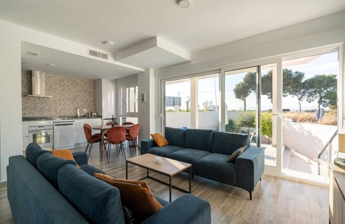 Puerto Marino Villa | Relaxing Villa Near Carabassi