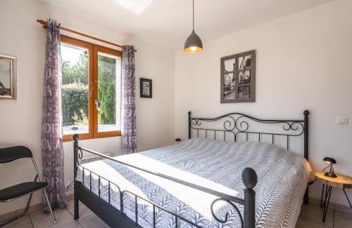 Beaufort Villa | Relaxing Villa Near Lake & Beaches