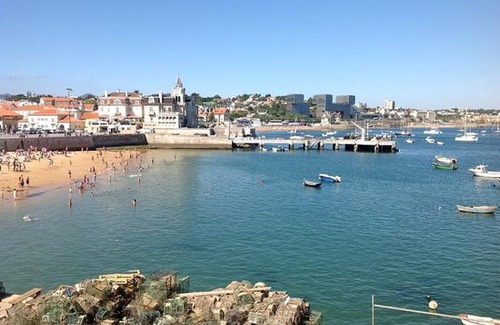 Cascais Apartment | Remarkable view over Cascais Bay