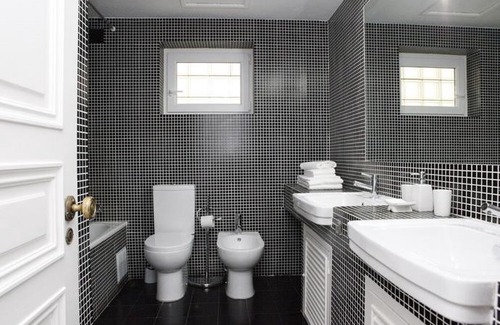 Cascais Apartment | Remarkable view over Cascais Bay