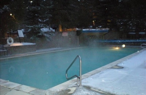 Park City Ski Chalet | Remodeled 1 Bedroom Condo Short walk to Cabriolet Mountain views from unit