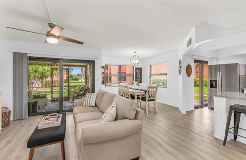Hammock Bay Condo | Remodeled first floor Tropic Schooner unit