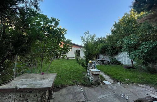 Palilula House | Remodeled historic cottage with modern appliances close to great hiking trails