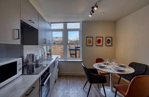 Southport Apartment | Renaissance 2: 2 Bedroom Apartment in Southport
