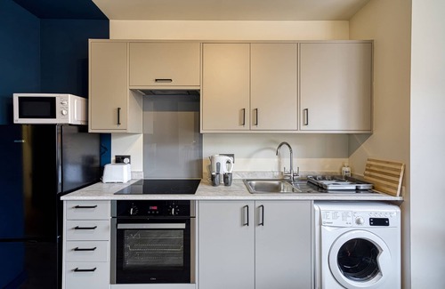 Southport Apartment | Renaissance 4: 1 Bedroom Apartment in Southport