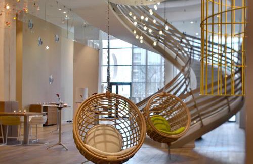 Couronne Urbaine Hotel | Renaissance Aix-en-Provence Hotel