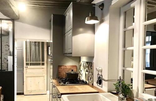 Grignan House | Renaissance house located in the center of the village and at the foot of the castle