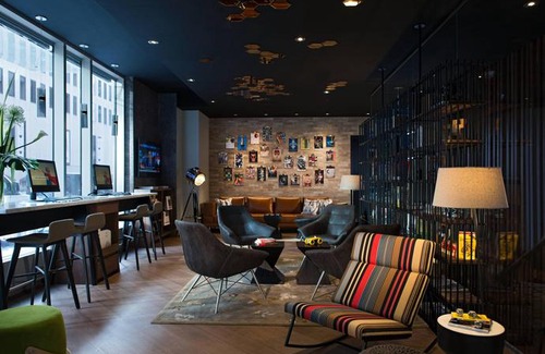 Downtown Montreal Hotel | Renaissance Montreal Downtown Hotel
