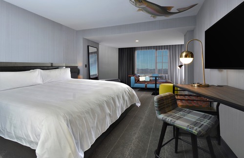 Downtown Reno Hotel | Renaissance Reno Downtown Hotel & Spa