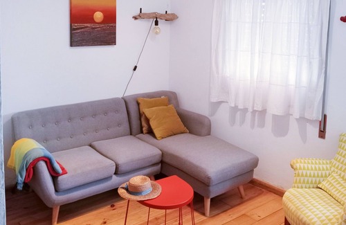Vila do Bispo House | Renovated 2-bedroom town house 5 minutes from the beach