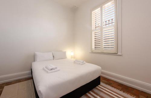 Princes Hill House | Renovated 2B 1B Victorian House in Princes Hill