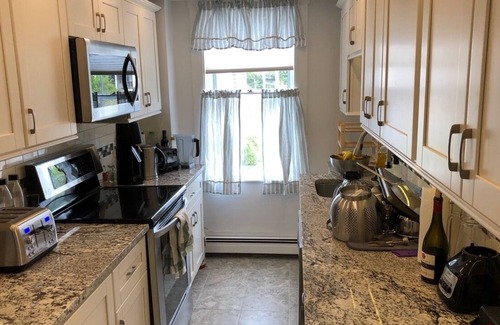 Rockport House | Renovated 3 Bedroom 2 Baths views of Rockport Harbor from Master and Livigroom