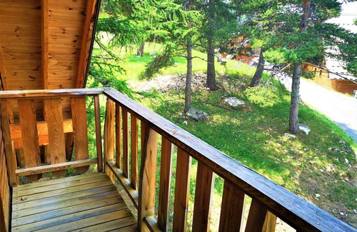 La Joue du Loup Ski Chalet | Renovated 3-room semi-detached chalet, 7 people, terrace, parking, pets allowed