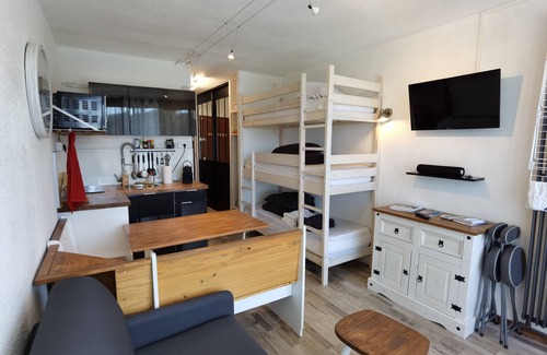 Villard-de-Lans Apartment | Renovated 5-person studio at the foot of the resort